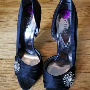 Guess Dress Shoe Heeled